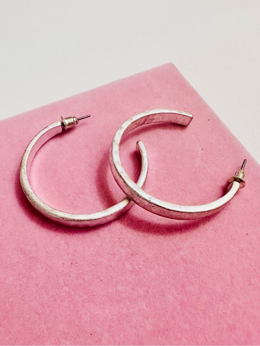 Vintage Look Silver Tone Open Hoop Earrings NWT